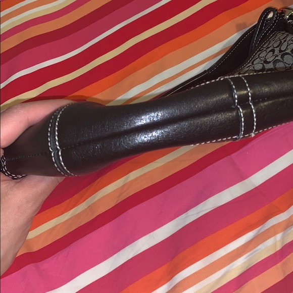 Coach purse - Picture 2 of 4